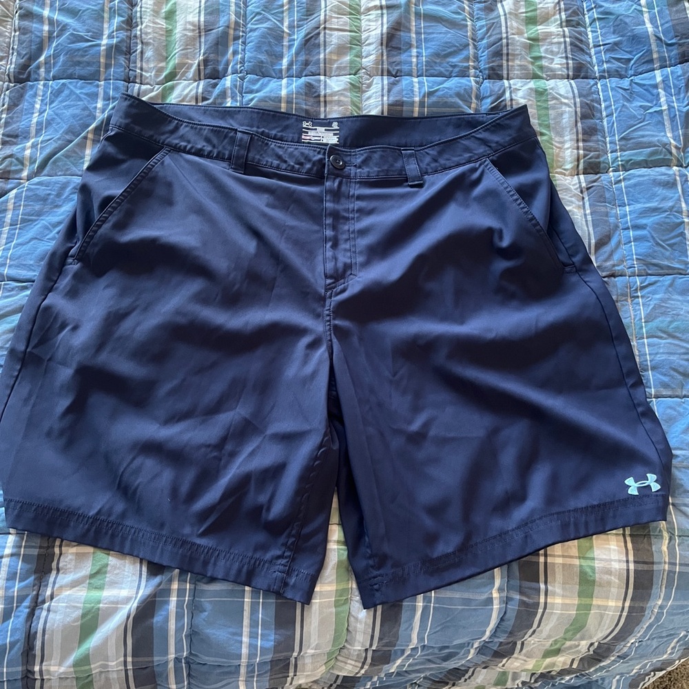Under Armour Golf Shorts 42